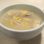唯 - 参鶏湯