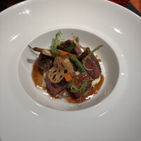 ラトリエ ドゥ ジョエル・ロブション - 和牛サーロインと野菜フリット