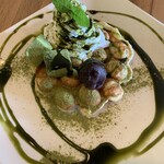 KuRuKuRu CAFE - 抹茶エッグワッフル800円