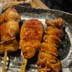 焼鳥ホルモン 炭焼き0式 - 