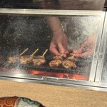 焼鳥ごりょう - 目の前で