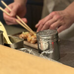 焼鳥ごりょう - 繊細な手つきで