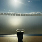 ここちカフェ - ドリンク写真:海を眺めながら黒ビール\(//∇//)\