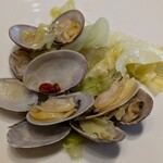 FISHERMAN'S MARKET - アサリとキャベツの白ワイン蒸し