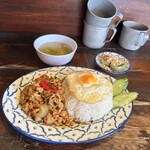 タイ屋台居酒屋 ヤムヤム - 