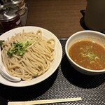 ブラウン - つけ麺特盛