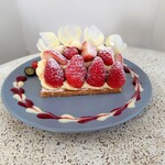 토레이즈 - 딸기 밀푀유(피스타치오 제외)