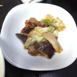 立ち飲み ナガタ - 鶏とキャベツ炒め