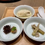 一碗水 - 八碟　布豆腐 干しエビ、豚ミンチ、四方竹、合鴨砂肝 揚げ 煮凍り