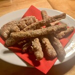 カルネジーオ イースト - 