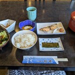 伝平 - 朝食