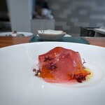 Refugeforestiere 五島 - 202508伊佐木のマリネ、茄子、赤ビーツのジュレソース