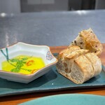 Refugeforestiere 五島 - 202508◆16穀米のパン、バケット。