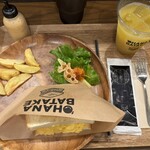 ホットサンド専門店 ‘OHANABATAKE - 料理写真: