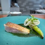 Refugeforestiere 五島 - 202508甘鯛のムニエル 甘鯛はいつもながら火入れが秀逸で、中はレア感残る仕上がり。 皮目はカリッと焼かれているので、身の柔らかさとカリッと感＋甘鯛の旨味が加わり美味しい。