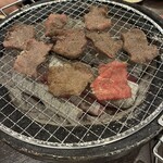 炭火焼肉 大歓 - 