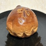 エディアールベーカリー - 卵黄クリームパン
