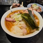 支那ソバ 小むろ - 