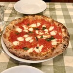 トラットリア ピッツェリア ラルテ - マルゲリータ