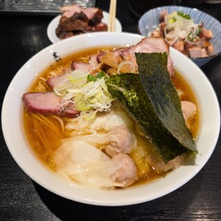 支那ソバ 小むろ - 料理写真: