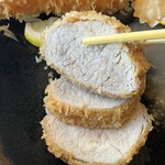 キッチン ハイツ - ひれかつ断面