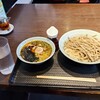 なぜ蕎麦にラー油を入れるのか。 大塚店