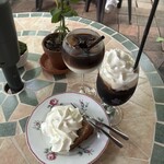 Cafe Raffine - バナナケーキ、オレグラッセ、ティオレグラッセ