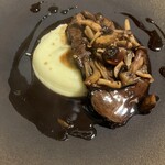 ビストロ ヌー - 尾崎牛スネ肉の赤ワイン煮込み