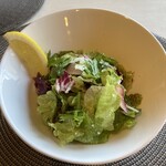 スタジオーネ - 