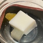 青山一品 - 杏仁豆腐のアップ