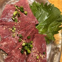 焼肉 スタミナ苑 - ハツ刺し