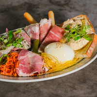前菜盛り合わせ