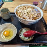 味奈登庵 - 肉南蛮そば(大盛)+生卵。