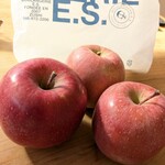 フレッシュな林檎3個セットも間に合いました＾＾