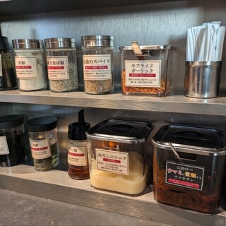 伝説の肉そば屋_1