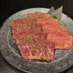 しゃぶしゃぶ すき焼き 焼肉　兜　奥座 - 
