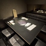 しゃぶしゃぶ すき焼き 焼肉　兜　奥座 - 