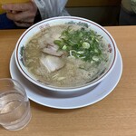 ラーメン大吉 - ラーメン