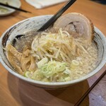 麺酒場ひかる - ■背脂醤油ラーメン ￥850