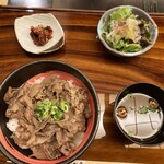 すき焼き 牛しゃぶ 松重 - 