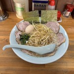 ラーメンショップ 椿 - 料理写真:"ネギチャーシューメン"1,250円♪