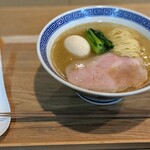 らーめん 耕 - 料理写真:味玉塩ラーメン　1,000円