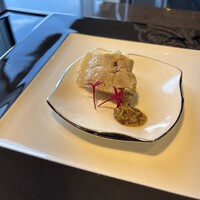 鉄板焼 THE七海 アパホテル＆リゾート 両国駅タワー - アミューズ ブーシュ（洋風豚の角煮）