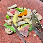 中国料理 「王朝」 - 彩り野菜の美浜の塩炒め