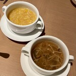 中国料理 「王朝」 - スープ
      ・ 蟹肉入りコーンスープ
      ・ 細切りダックと色々キノコのとろみスープ