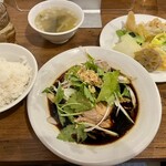 シャンウェイ 本店 - 