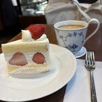 巴裡 小川軒 サロン・ド・テ 新橋店 - 