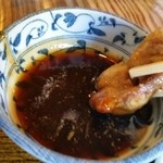 甘酸っぱい特製ソースをたっぷり付けて^^ご飯が進みます！