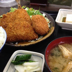 久美食堂 - ミックスフライ定食（税込750円）