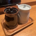 どん薩摩 - お醤油は二種